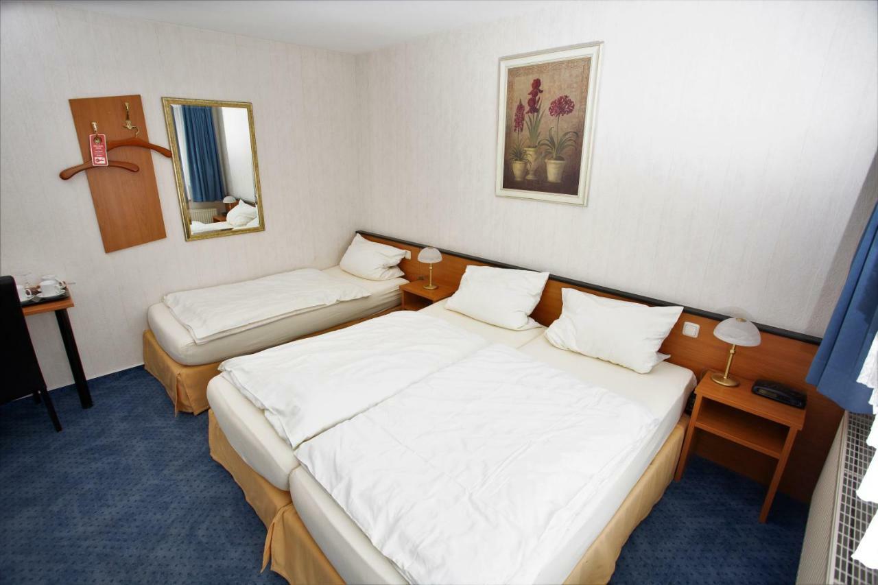 Gaestehaus Am Vogelsang Kerpen  Kültér fotó